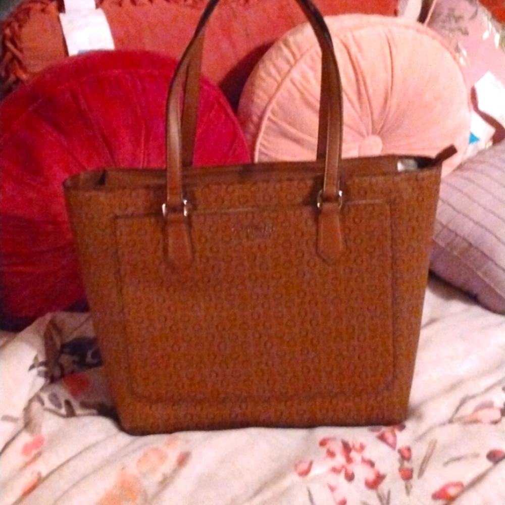 New tote
